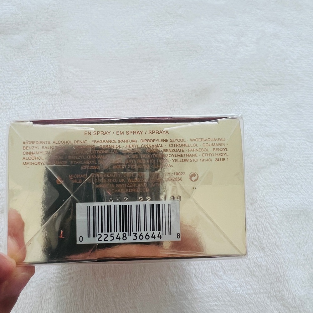 Michael kors Wonderlust Eau de Parfum, 3.4 oz. - Picture 6 of 6